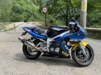 Ich bin sehr zufrieden mit meinen Verkleidungen für eine Yamaha R6 von 2001. Noch besser als die Qualität der Verkleidungen ist der Kundendienst, der schnelle und klare Antworten liefert. Werde mir auf jeden Fall bald ein neues Set für meine GSXR zulegen.